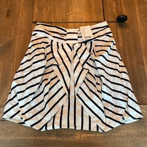 Anthropologie Eva Franco Skirt NWT, size 4